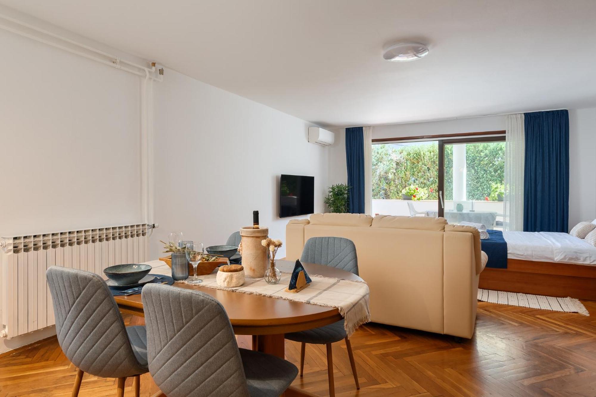 Maras Premium Apartments Пореч Екстериор снимка